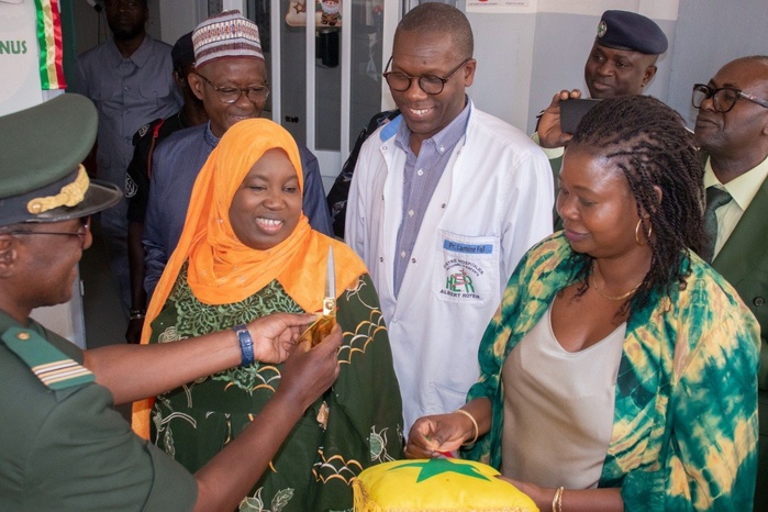 Santé : Trois services du Centre hospitalier Albert Royer de Fann ont fait peau neuve