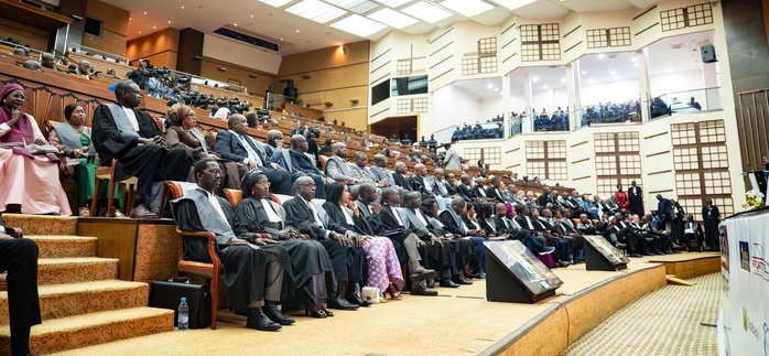 Rentrée solennelle du stage du barreau : la Conférence des barreaux de l’UEMOA citée en exemple par le président Diomaye Faye