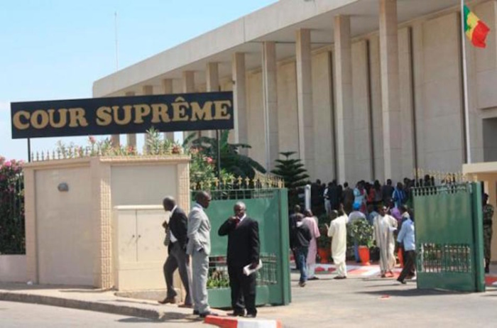 UN TSUNAMI POLITICO-JUDICIAIRE EN VUE : Le nouvel article 92 de la Constitution supprime les compétences de la Cour suprême UN TSUNAMI POLITICO-JUDICIAIRE EN VUE : Le nouvel article 92 de la Constitution supprime les compétences de la Cour suprême