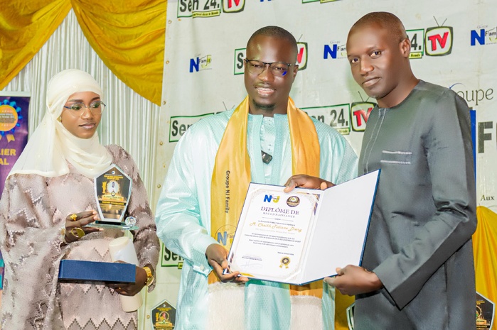 Thiès: Cheikh Tidiane Dieng parraine le Gala des Légendes du Sport et s'adjuge le  titre de Meilleur Jeune Entrepreneur de Thiès.