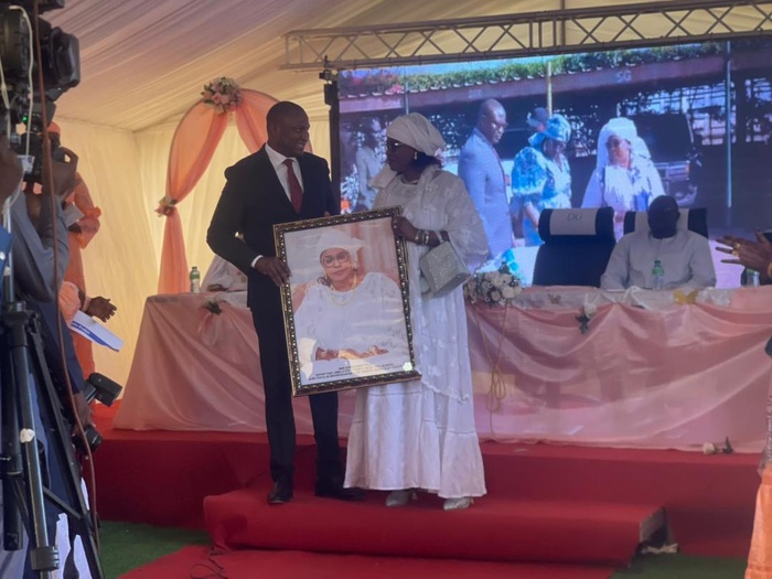 Journée internationale des droits des femmes : l’Amicale des femmes de la LONASE magnifie le rôle des femmes en entreprise Journée internationale des droits des femmes : l’Amicale des femmes de la LONASE magnifie le rôle des femmes en entreprise