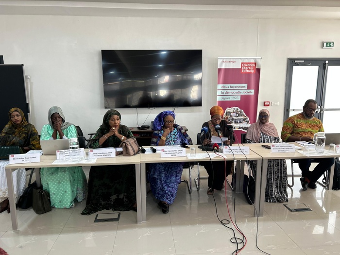 Protection de la maternité : Le RENAFETS réclame la promulgation de la loi et l’allongement du congé à 18 semaines Protection de la maternité : Le RENAFETS réclame la promulgation de la loi et l’allongement du congé à 18 semaines