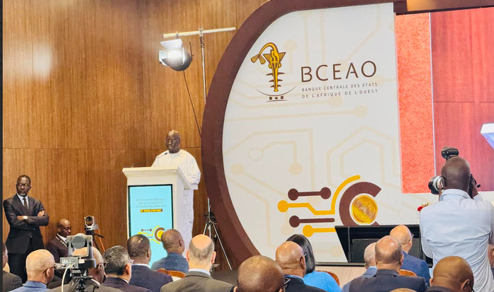 Cheikh Diba ouvrant la conférence internationale de la BCEAO sur les crypto actifs : « Ces technologies peuvent combler des décennies de sous-bancarisation qui ont freiné notre développement » Cheikh Diba ouvrant la conférence internationale de la BCEAO sur les crypto actifs : « Ces technologies peuvent combler des décennies de sous-bancarisation qui ont freiné notre développement »