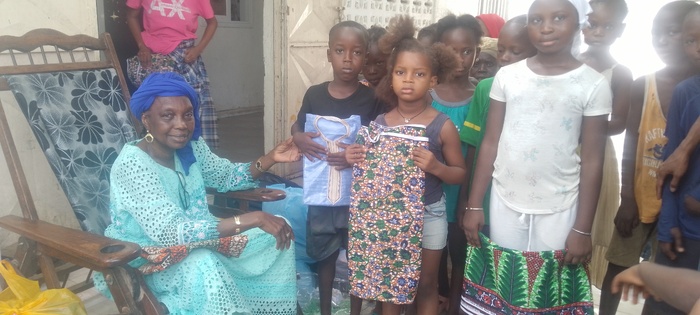‎Tabaski/Kolda : Mme Gnagna Fall Ba habille plus de mille enfants et adultes issus de couches vulnérables...