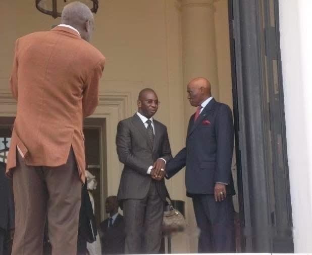 Abdoulaye Wade : Le Siècle d’un Génie, le Miroir de notre Dignité ( Par Moustapha M. Guirassy)