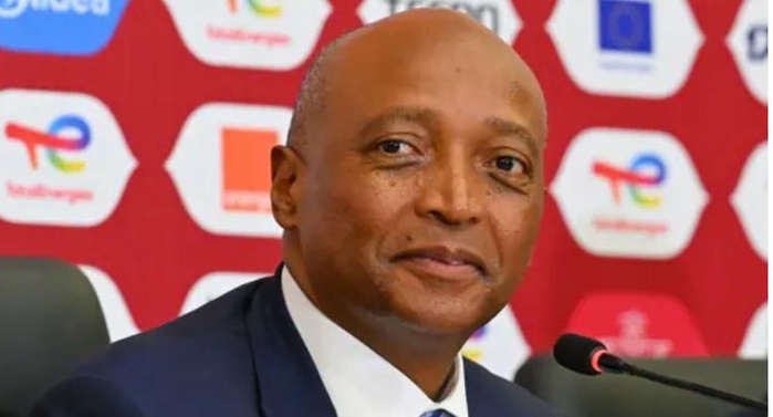CAN U-17 2026 : Patrice Motsepe félicite le  président de la FSF, Abdoulaye Fall, après le sacre des Lionceaux