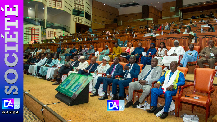 Premières Assises de la médiation financière au Sénégal : 7 milliards FCFA récupérés, 5 000 dossiers traités Premières Assises de la médiation financière au Sénégal : 7 milliards FCFA récupérés, 5 000 dossiers traités