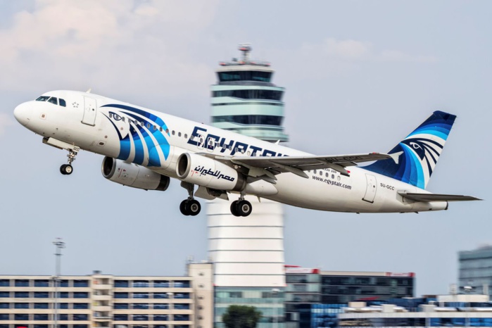 Crash d'Egyptair : une boîte noire a été retrouvée par l'équipe de recherche