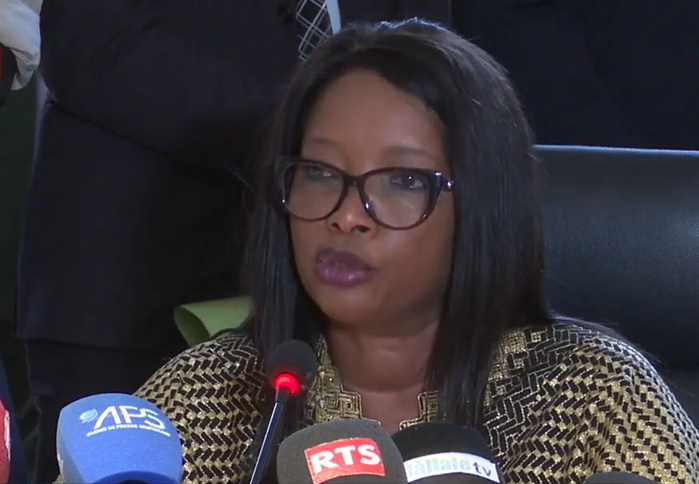 Passation de service : Mame Coumba Diop place la c