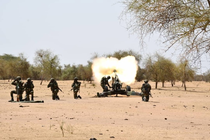 Centre de Dodji : les Armées clôturent leur campagne semestrielle de tirs sous la présidence du CEMGA, Oumar Wade Centre de Dodji : les Armées clôturent leur campagne semestrielle de tirs sous la présidence du CEMGA, Oumar Wade