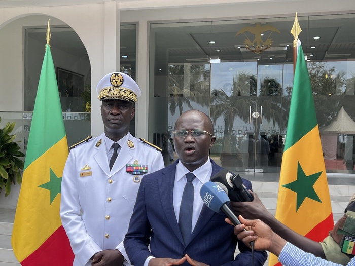 Armée Sénégalaise : Le ministre Yankhoba Diémé salue une « Force exemplaire » et promet un soutien sans faille aux militaires Armée Sénégalaise : Le ministre Yankhoba Diémé salue une « Force exemplaire » et promet un soutien sans faille aux militaires