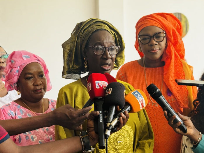 « Résistances féministes » : Le réseau "Siggil Jigeen" annonce son nouveau programme triennal de 1 million d’euros pour lutter contre les VBG en Afrique de l’Ouest « Résistances féministes » : Le réseau "Siggil Jigeen" annonce son nouveau programme triennal de 1 million d’euros pour lutter contre les VBG en Afrique de l’Ouest