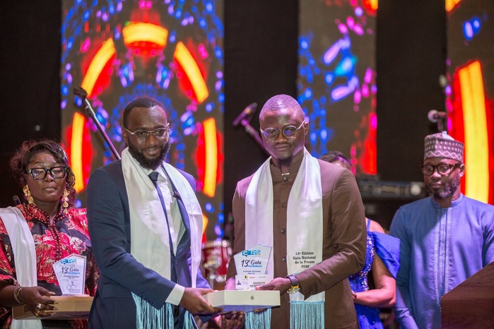 13e édition du Gala de la Convention des Jeunes Reporters du Sénégal : les meilleurs journalistes de l'année récompensés 13e édition du Gala de la Convention des Jeunes Reporters du Sénégal : les meilleurs journalistes de l'année récompensés