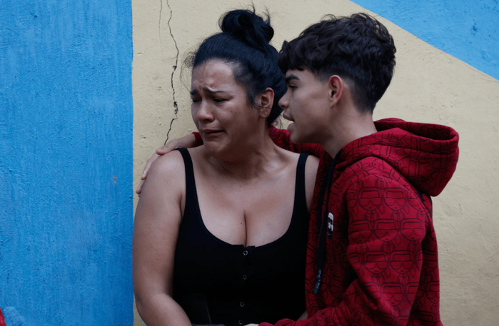 Scènes de panique après un double séisme au Venezuela: au moins 32 morts et plus de 700 blessés