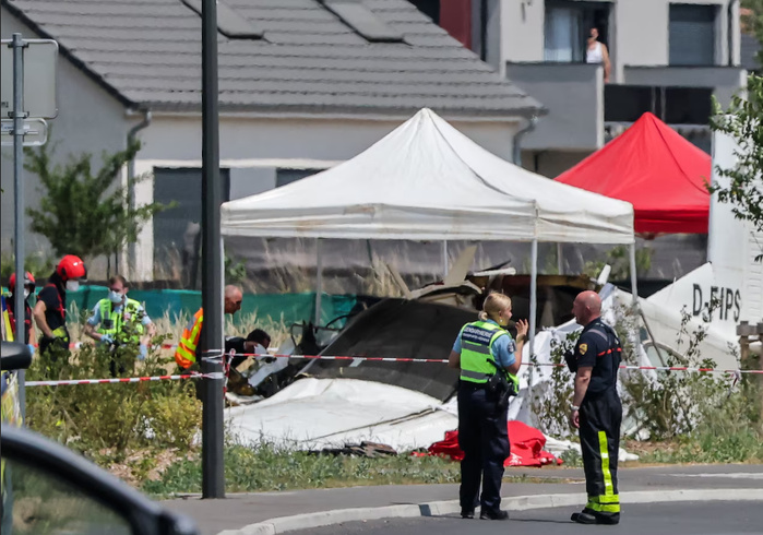 Drame en France: onze personnes décèdent dans le crash d’un avion civil près de Nancy