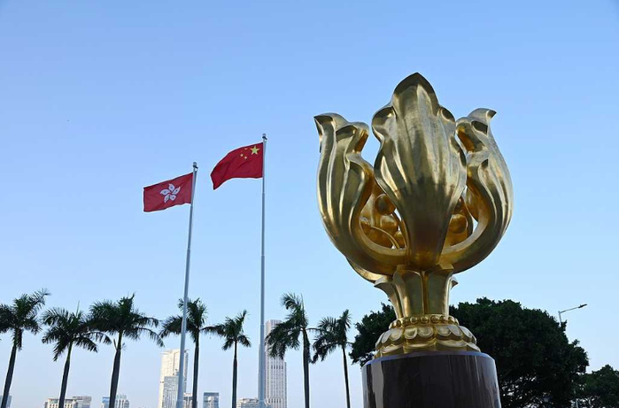 Xi Jinping met l'accent sur la prospérité et la stabilité à long terme à Hong Kong et à Macao Xi Jinping met l'accent sur la prospérité et la stabilité à long terme à Hong Kong et à Macao