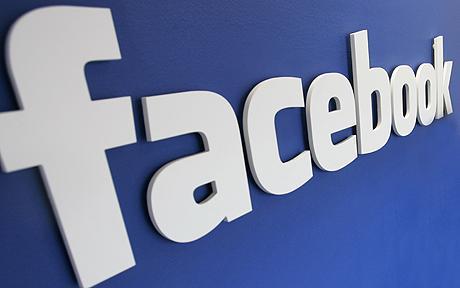 Facebook a fait ajouter une "intro" sur votre profil sans vous prévenir