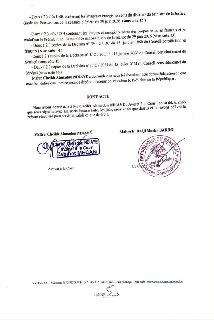 Conseil constitutionnel : le Président de la République Bassirou Diomaye attaque la loi n°18/2026 adoptée par l’Assemblée nationale pour violation de la procédure de Révision constitutionnelle Conseil constitutionnel : le Président de la République Bassirou Diomaye attaque la loi n°18/2026 adoptée par l’Assemblée nationale pour violation de la procédure de Révision constitutionnelle