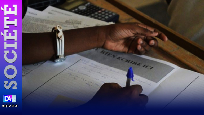 Baccalauréat à Guédiawaye : un candidat surpris avec les corrigés de mathématiques sur son téléphone Baccalauréat à Guédiawaye : un candidat surpris avec les corrigés de mathématiques sur son téléphone