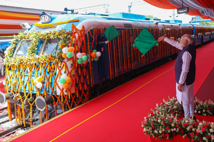 L’Inde lance son premier train à hydrogène: “Un jour très important”