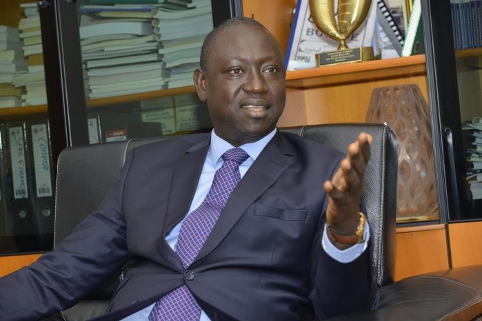 Macky SALL à Dakar : décrispation politique pour une relance économique et diplomatique (Mamadou Diagne Sy Mbengue )