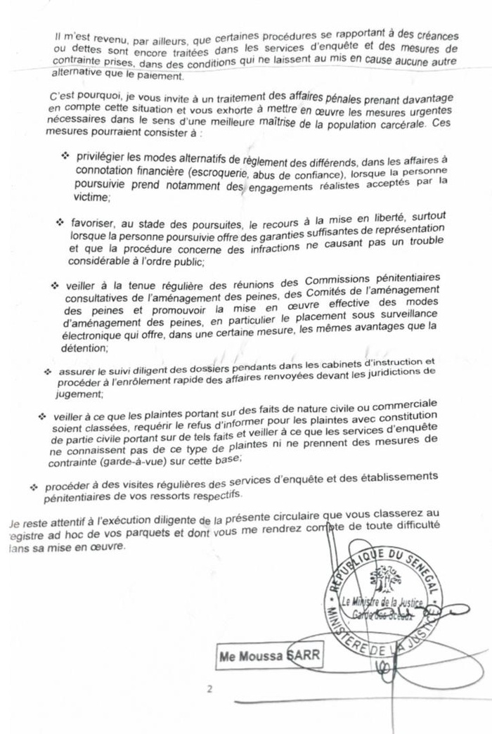 Prisons surpeuplées : Le ministre de la Justice  Me Moussa Sarr demande aux procureurs de limiter les mandats de dépôt et exige un traitement plus rapide des dossiers