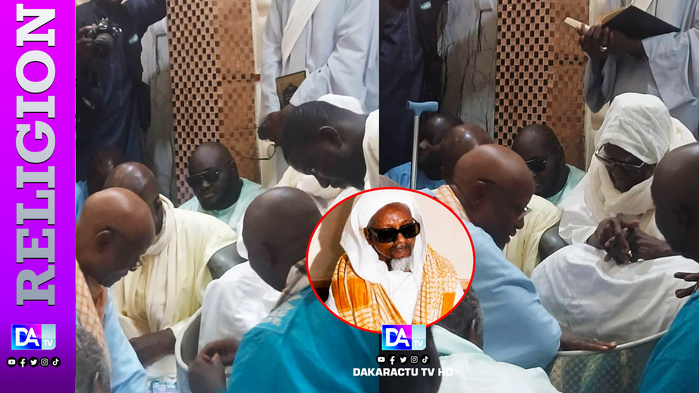 TOUBA/ « Aadiya » de 282 millions pour la rénovation de la Mosquée remise au khalife par « Wakeur Serigne Abdou Khadre Mbacké » TOUBA/ « Aadiya » de 282 millions pour la rénovation de la Mosquée remise au khalife par « Wakeur Serigne Abdou Khadre Mbacké »