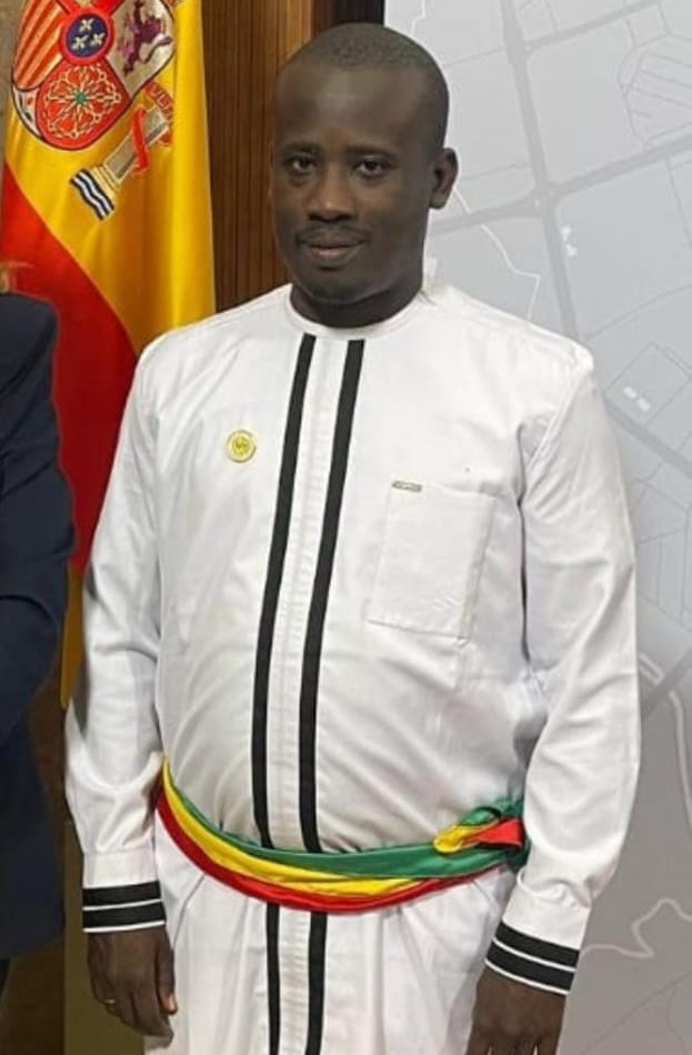 Réponse au député : le mandat du maire appartient au peuple, pas aux partis politiques( Samba Sall, Maire)