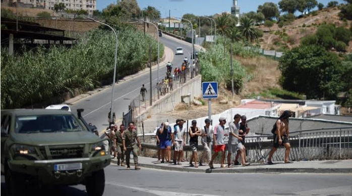 Afflux migratoire à Ceuta: le gouvernement marocain réagit après cinq jours de silence Afflux migratoire à Ceuta: le gouvernement marocain réagit après cinq jours de silence
