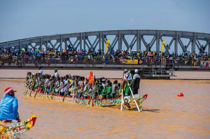 Saint-Louis : Guet-Ndar en effervescence pour les régates traditionnelles du 15 août Saint-Louis : Guet-Ndar en effervescence pour les régates traditionnelles du 15 août