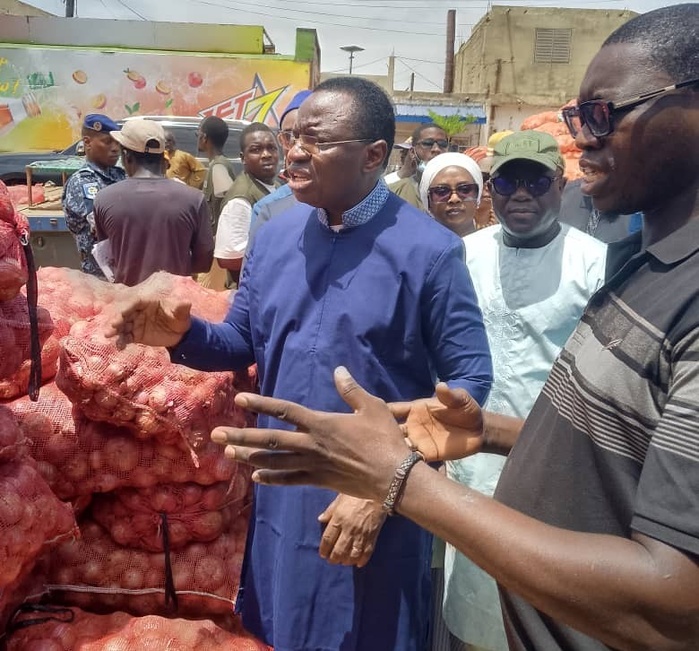 Gamou Tivaouane- approvisionnement correct du marché en denrées alimentaires: " les prix que j'ai vus sont rassurants"( Serigne Guèye Diop, ministre).