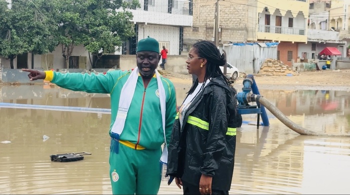 Parcelles Assainies sous les eaux : Fatou Kiné Diakhaté au chevet des impactés, annonce la tenue prochaine d'un forum sur l’assainissement
