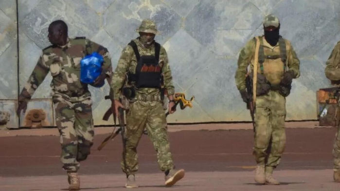Mali: libération de deux ex-paramilitaires du groupe Wagner détenus par des jihadistes et des rebelles touaregs Mali: libération de deux ex-paramilitaires du groupe Wagner détenus par des jihadistes et des rebelles touaregs