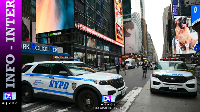 Attaque à Times Square: une victime est décédée, ainsi que l'assaillante (maire) Attaque à Times Square: une victime est décédée, ainsi que l'assaillante (maire)