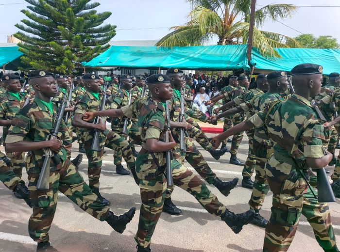 Saint-Louis : 1842 nouvelles recrues dont 86 femmes intègrent l’Armée sénégalaise Saint-Louis : 1842 nouvelles recrues dont 86 femmes intègrent l’Armée sénégalaise