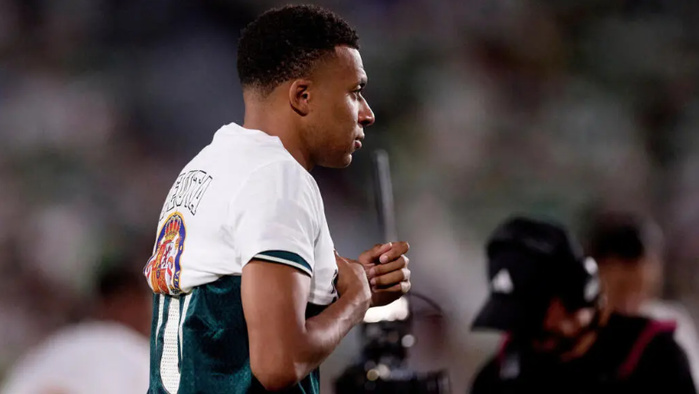 Espagne: critiqué, Kylian Mbappé s’explique après avoir refusé de porter entièrement un t-shirt de soutien à Ceuta Espagne: critiqué, Kylian Mbappé s’explique après avoir refusé de porter entièrement un t-shirt de soutien à Ceuta