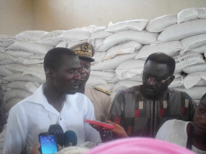 REPORTAGE/PAPE ABDOULAYE SECK DANS LE BASSIN ARACHIDIER - Ses mises au point, sa tirade contre les faux gros producteurs et la grogne de Diognick… REPORTAGE/PAPE ABDOULAYE SECK DANS LE BASSIN ARACHIDIER - Ses mises au point, sa tirade contre les faux gros producteurs et la grogne de Diognick…