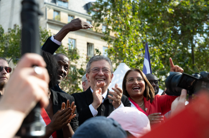 Un nouveau sondage voit Mélenchon au second tour dans quasi tous les cas de figure