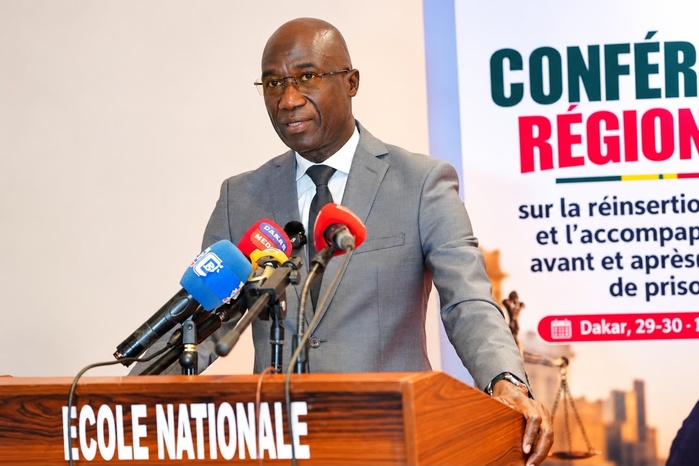 Réinsertion des détenus : Le ministre Moussa Sarr plaide pour un « après-peine » et annonce 418 recrutements pénitentiaires Réinsertion des détenus : Le ministre Moussa Sarr plaide pour un « après-peine » et annonce 418 recrutements pénitentiaires