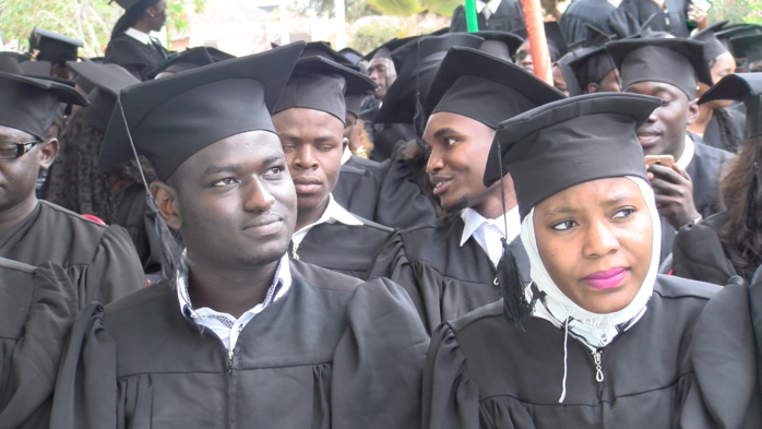 Cérémonie de remise de diplôme du CESAG 2016 : Près de 400 nouveaux diplômés prêts à l’emploi Cérémonie de remise de diplôme du CESAG 2016 : Près de 400 nouveaux diplômés prêts à l’emploi