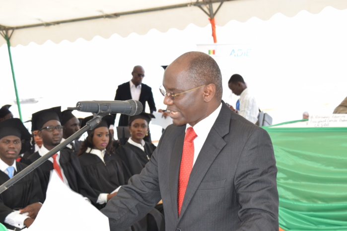 Cérémonie de remise de diplôme du CESAG 2016 : Près de 400 nouveaux diplômés prêts à l’emploi Cérémonie de remise de diplôme du CESAG 2016 : Près de 400 nouveaux diplômés prêts à l’emploi