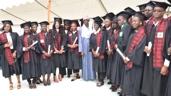 Cérémonie de remise de diplôme du CESAG 2016 : Près de 400 nouveaux diplômés prêts à l’emploi Cérémonie de remise de diplôme du CESAG 2016 : Près de 400 nouveaux diplômés prêts à l’emploi