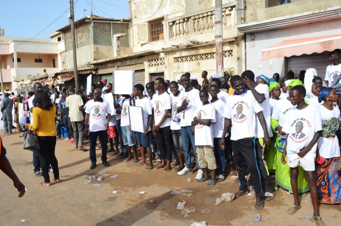 Abdoulaye Diouf SARR réserve un bel accueil au chef de l’Etat à Diamalaye Abdoulaye Diouf SARR réserve un bel accueil au chef de l’Etat à Diamalaye