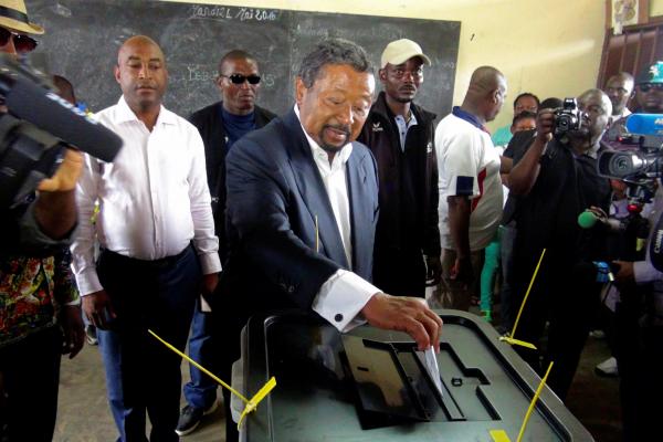 Présidentielle au Gabon ce samedi : Jean Ping à l'assaut de la dynastie Bongo
