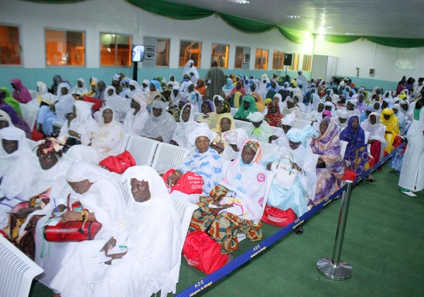 HAJJ 2016 : L'agence Saloum Voyages dans de sales draps