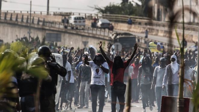 Gabon : Jean Ping estime que "le peuple gabonais ne mérite pas ça"