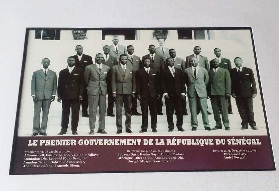 Regardez la différence entre le 1er gouvernement de Senghor et celui de
