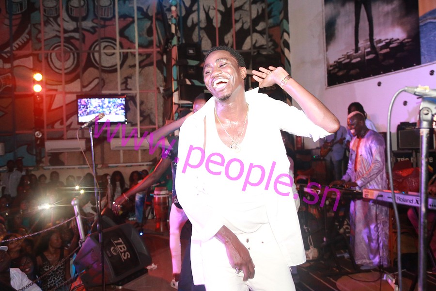 Soirée retrouvailles : Wally Ballago Seck explose un Pëncc Mi plein à craquer