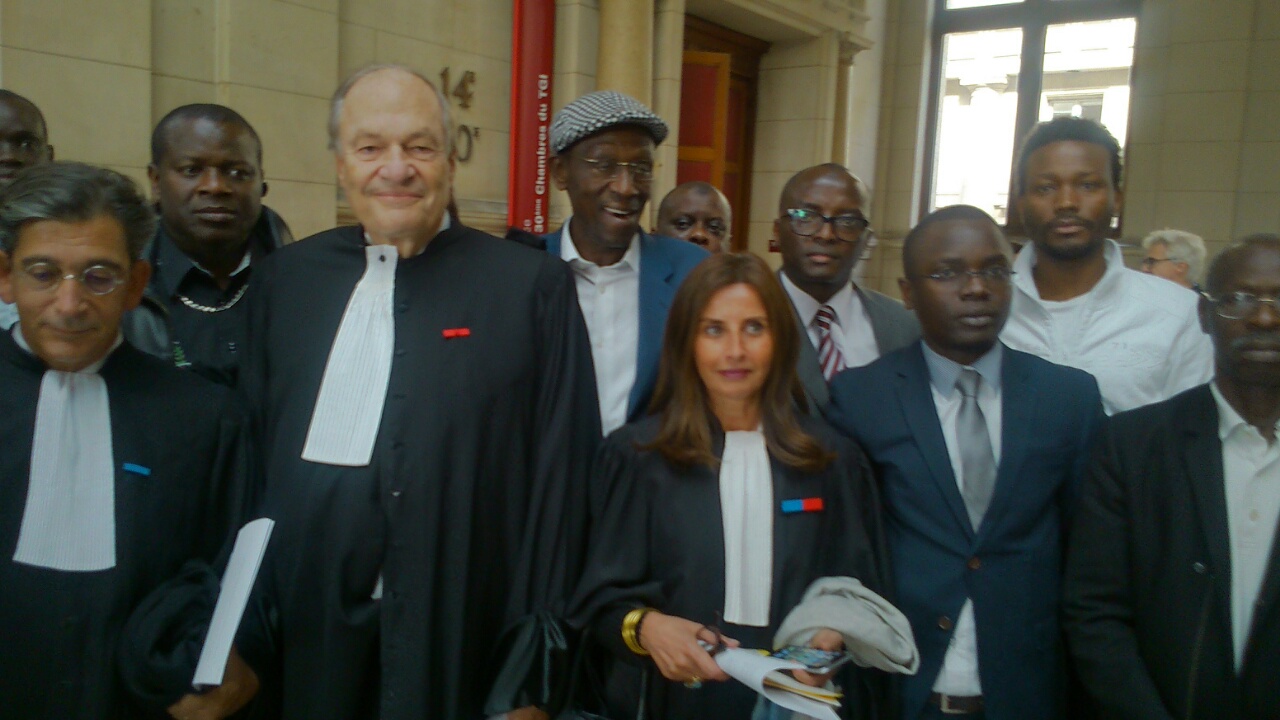 Me Michel Boyon avocat de Karim Wade et Me Corine de Bibo Bourgi à la fin du délibéré