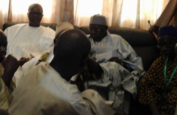 Ousmane Tanor Dieng à Tivaouane : " Abdou Diouf m’a confié que le président Macky Sall est un grand travailleur et souhaiterait que nous entretenions des rapports huilés "